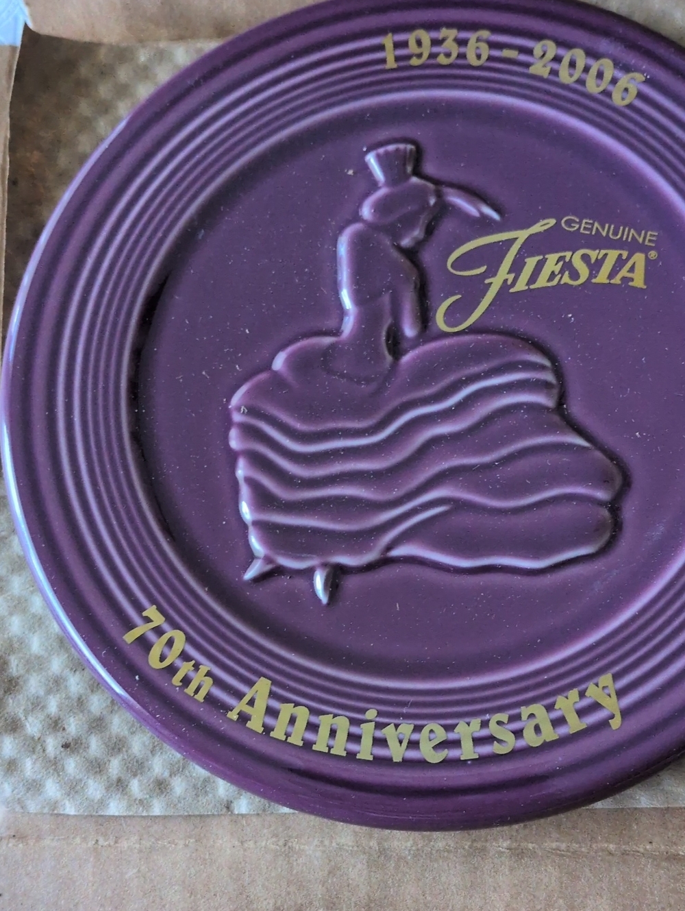 Fiesta Heather Purple 70th Anniversary Commemorative Trivet Homer Laughlin - Picture 3 of 6